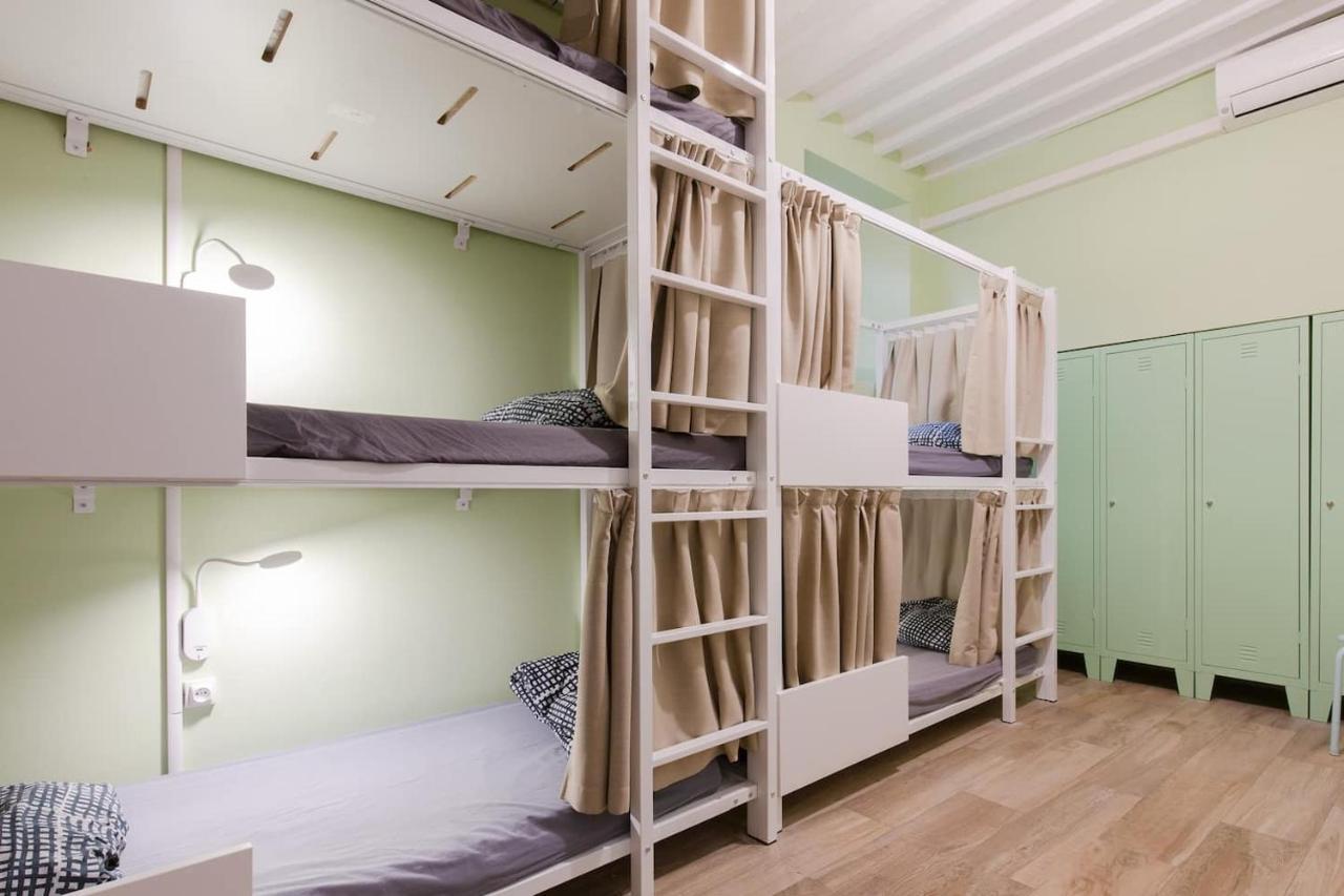Hostel Backpackers Antibes Exteriér fotografie
