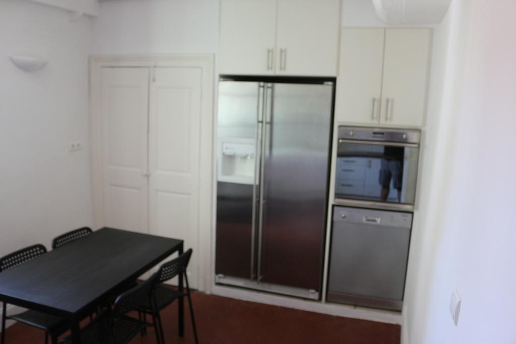 Hostel Backpackers Antibes Pokoj fotografie